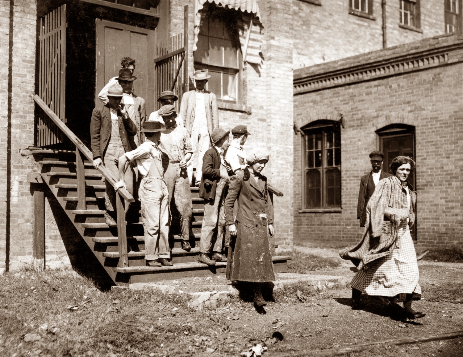Dallas Cotton Mill Workers in 1913